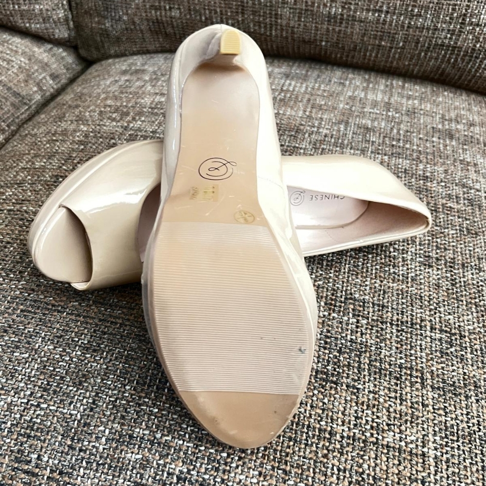 Chinese Laundry Nude Patent Peep-Toe Heels - Glossy Neutral Pumps - Picture 10 of 12